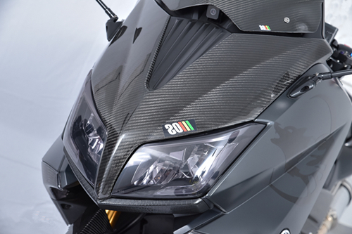 碳纖維車(chē)殼